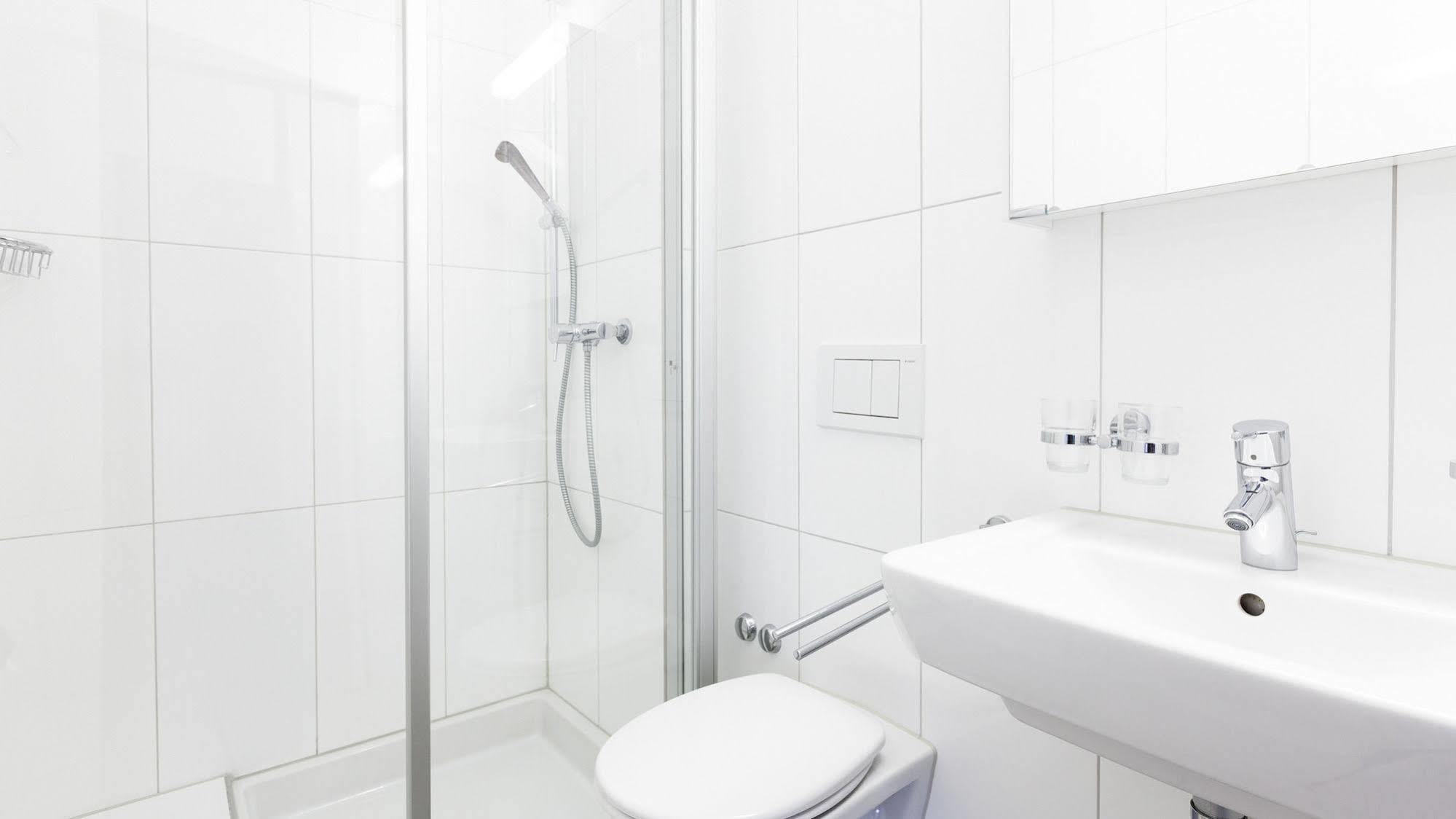 Swiss Star Marc Aurel - Self Check-In Apartment Zurich Luaran gambar